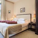 Отель Park 5*