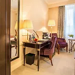 Park Hotel 5*