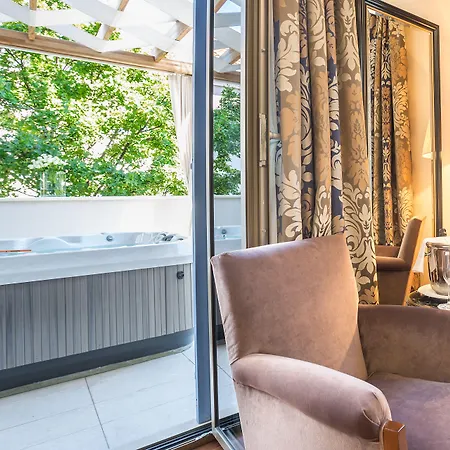 Park Ξενοδοχείο Σπλιτ